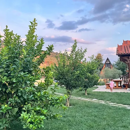 וילה Sancho Farm Albania *